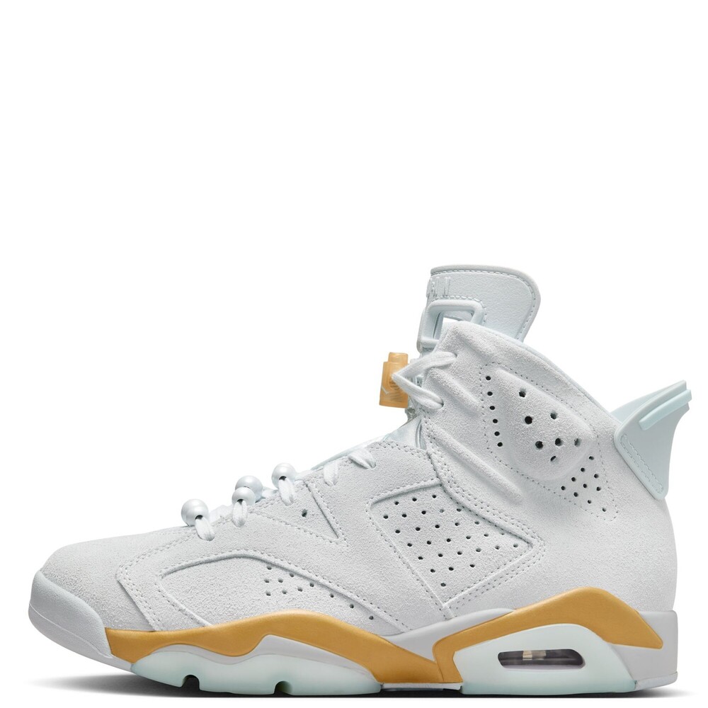 Air Jordan Women's 6 Retro Pearl Shoe , White , 6